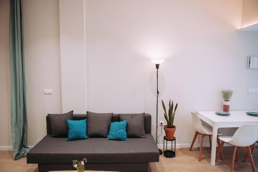 Estelles Apartment Close To Beach Valencia Exteriör bild